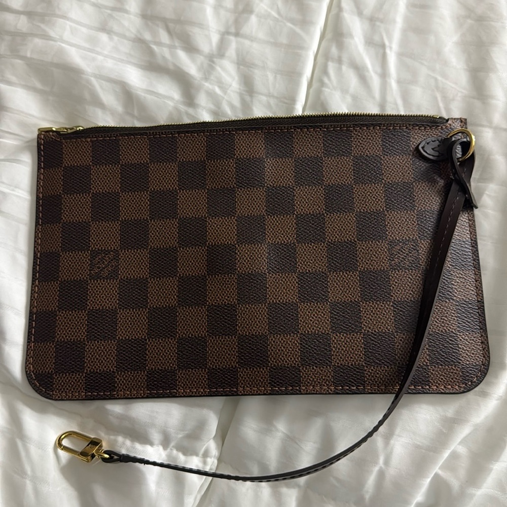Louis Vuitton Pochette Damier Ebene